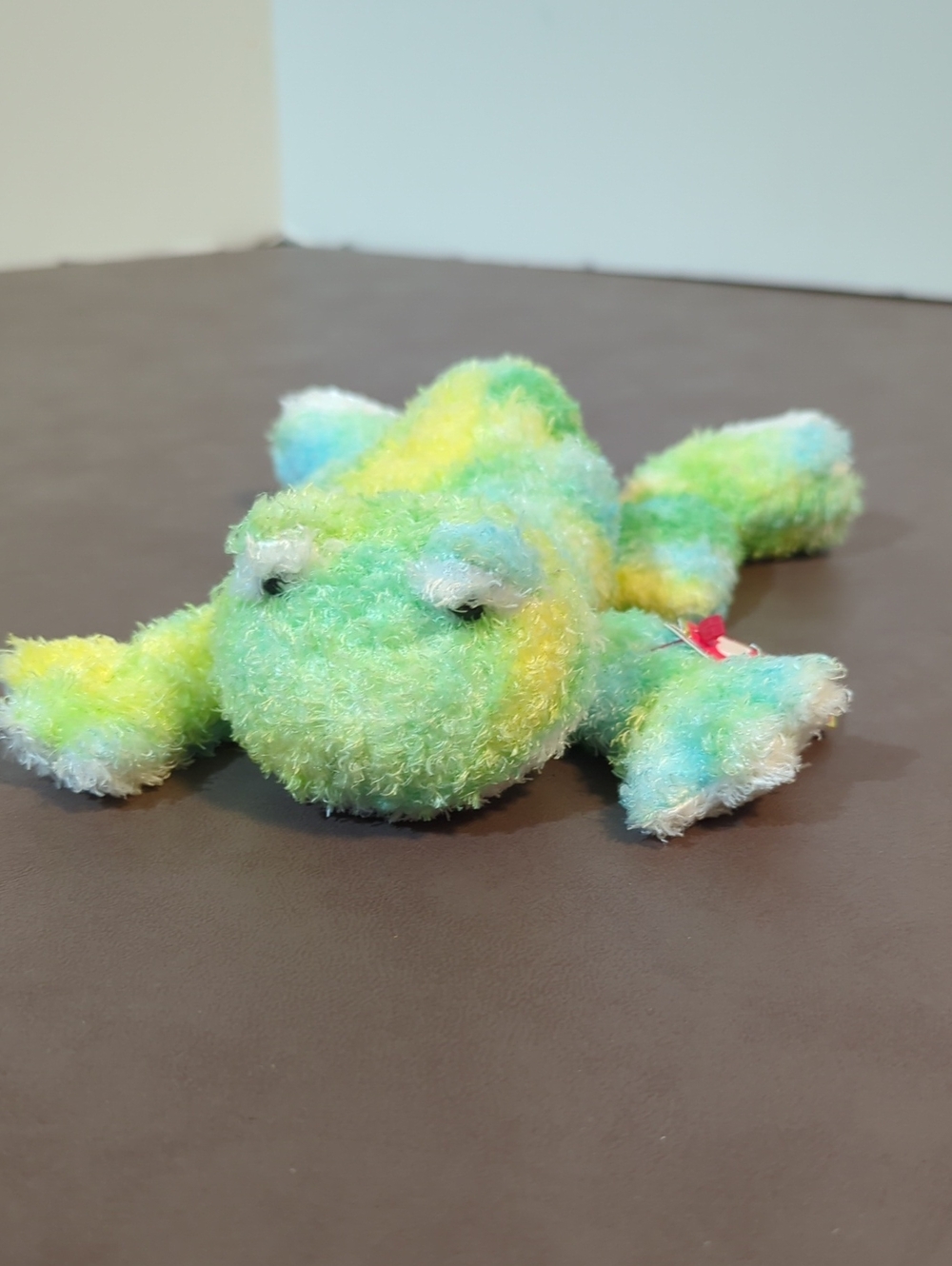 2006 Ty Beanie Baby Webley Frog Tie Dye Pastel Green Blue Yellow Tush/Hang Tag